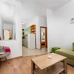 Akmadzic Makarska
