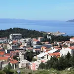 Akmadzic Appartement *
