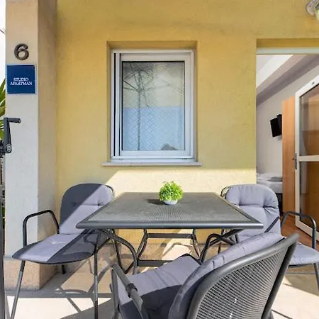 Lejlighed Akmadzic
