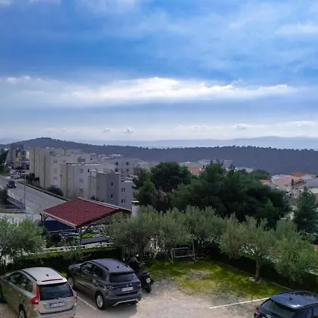 Lejlighed Akmadzic