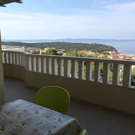 Akmadzic Apartamento