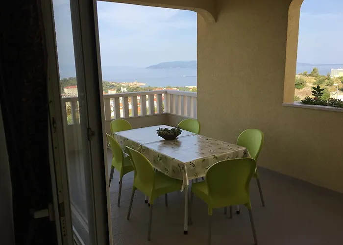 Akmadzic Apartman Makarska