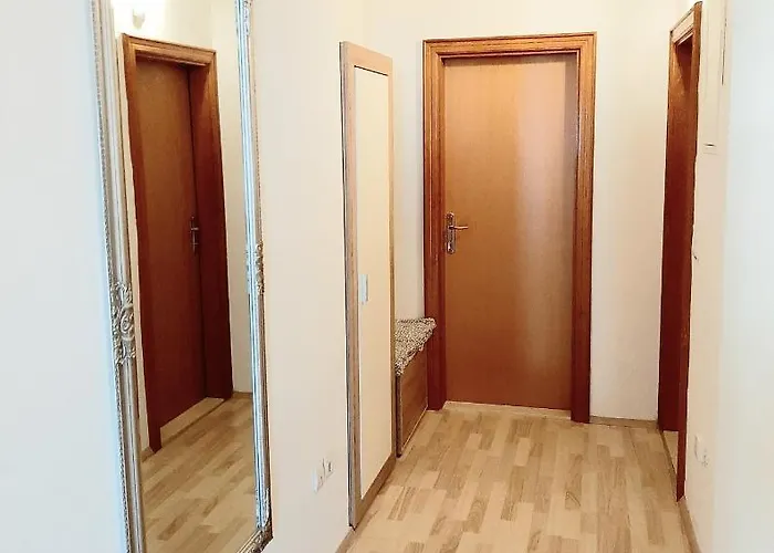 Akmadzic Apartment Makarska