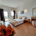 Akmadzic